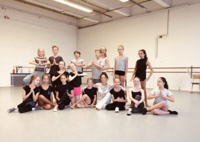 Elena Lin dance workshop with students in Royal Ballet Academy Antwerp